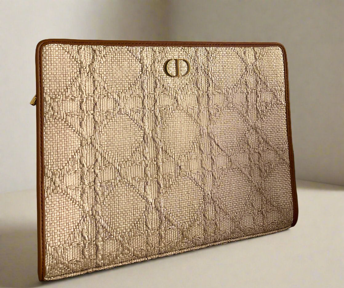 DIOR - 30 Montaigne Dea Pouch Natural Cannage Raffia - WOMEN