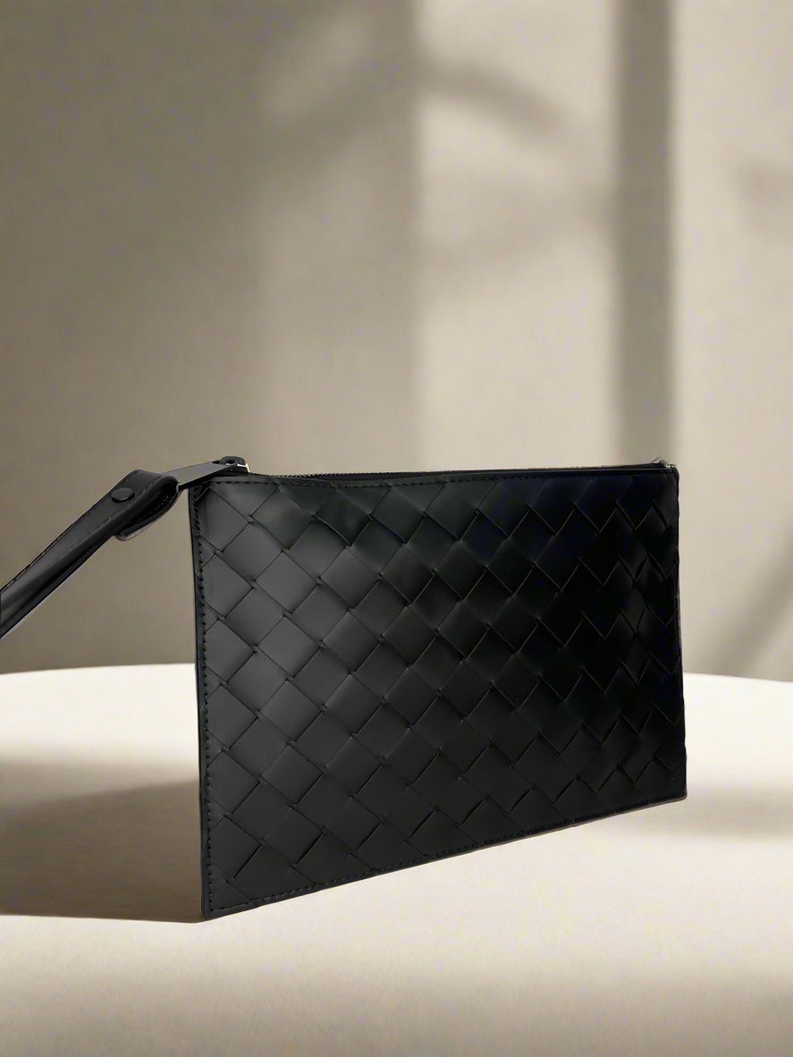 Bottega Veneta Leather small bag in black