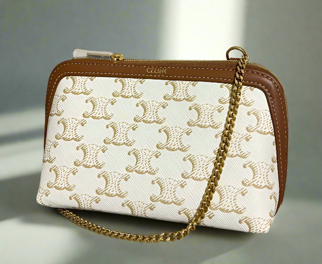 CELINE - Clutch with Chain in Triomphe canvas and Lambskin White/Tan