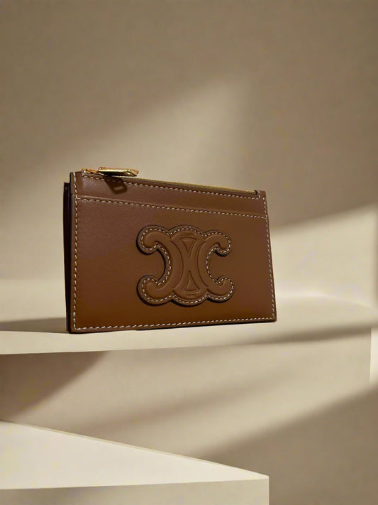 CELINE Zipped cardholder in smooth lambskin leather