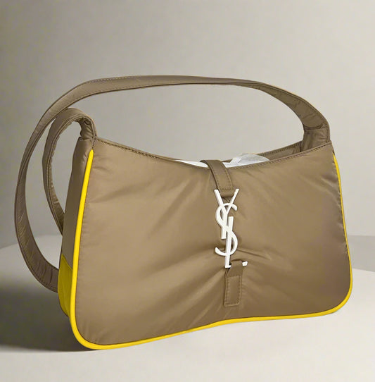 Saint Laurent Le 5' A 7' handbag in beige - WOMEN